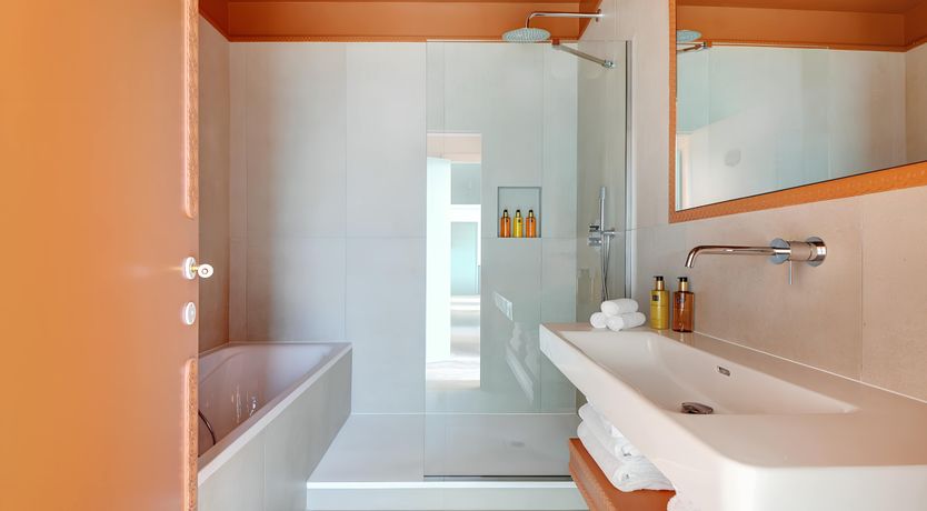 Photo of Les Toits de Paris