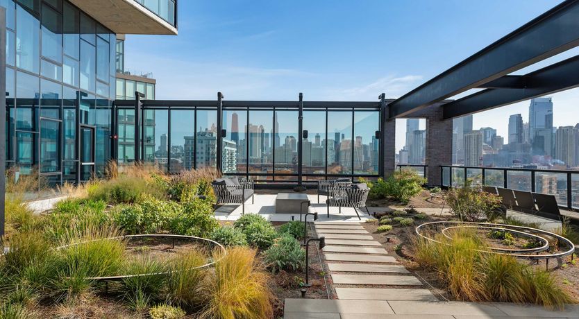 Photo of Chicagoan Idyll