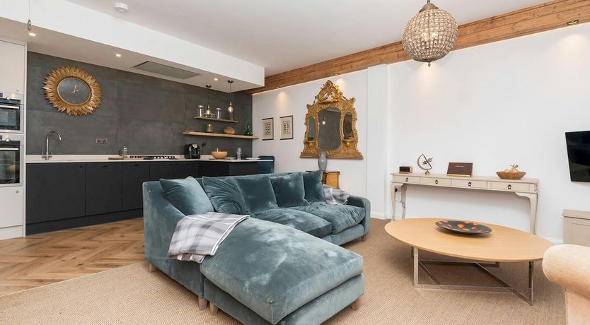 Photo of The Avon Home