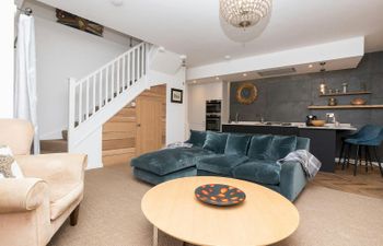 The Avon Home Holiday Home