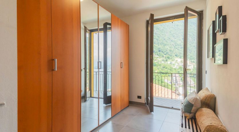 Photo of Argegno Echo