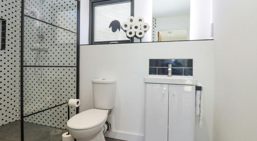 Photo of Dover Whisper