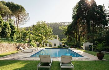 Song of Stillness Holiday Home