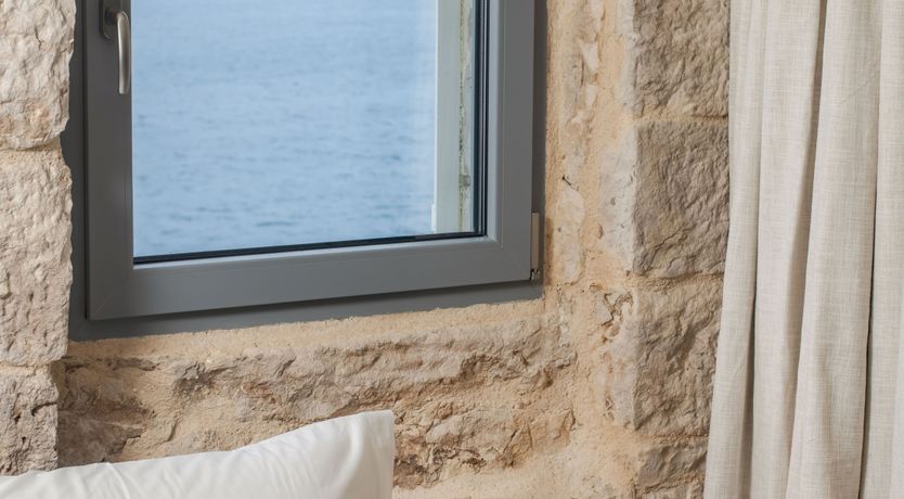 Photo of Stone's Beauty