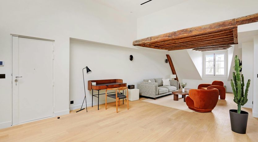 Photo of French Whisper