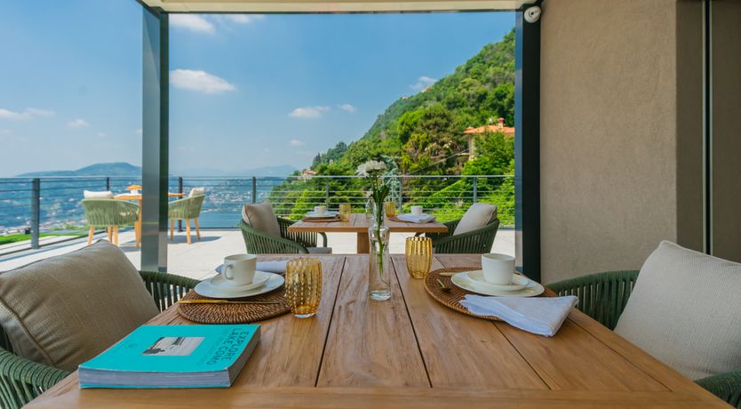 Photo of Lake & Villa