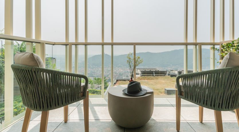 Photo of Lake & Villa