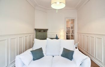 Gentle Bloom Holiday Home
