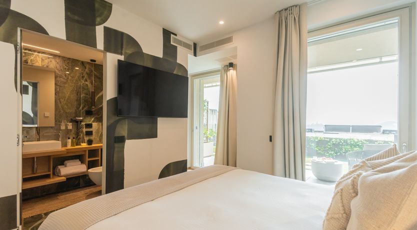 Photo of Lakeside Terrace