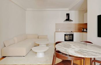 Vintage Study Holiday Home