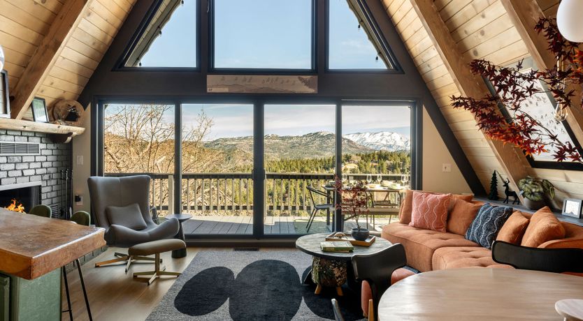 Photo of Mountain Panorama