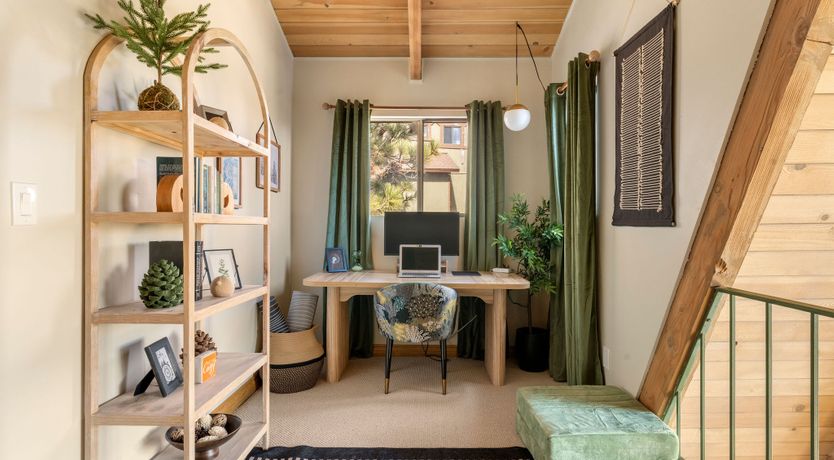 Photo of Mountain Panorama