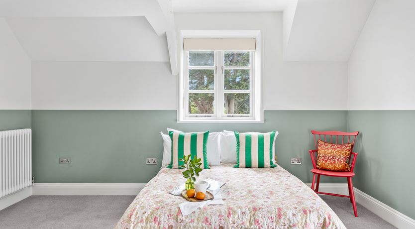 Photo of The Somerset Manor