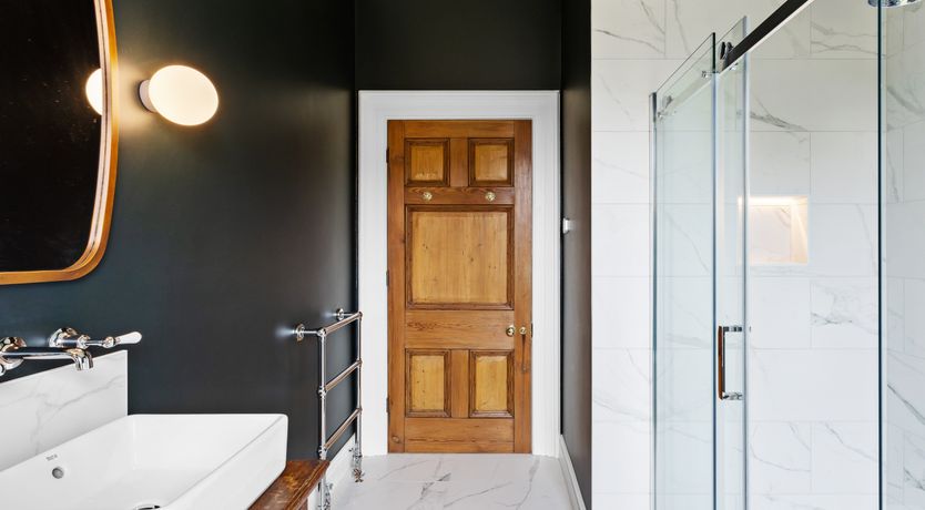 Photo of The Somerset Manor