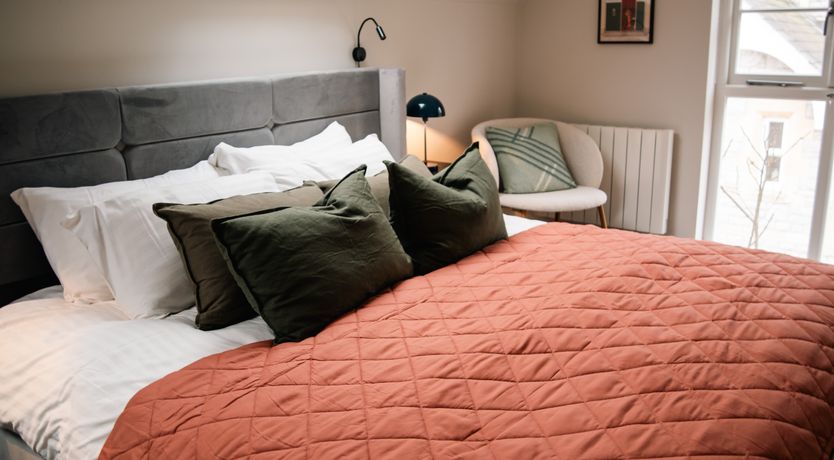 Photo of The Somerset Manor