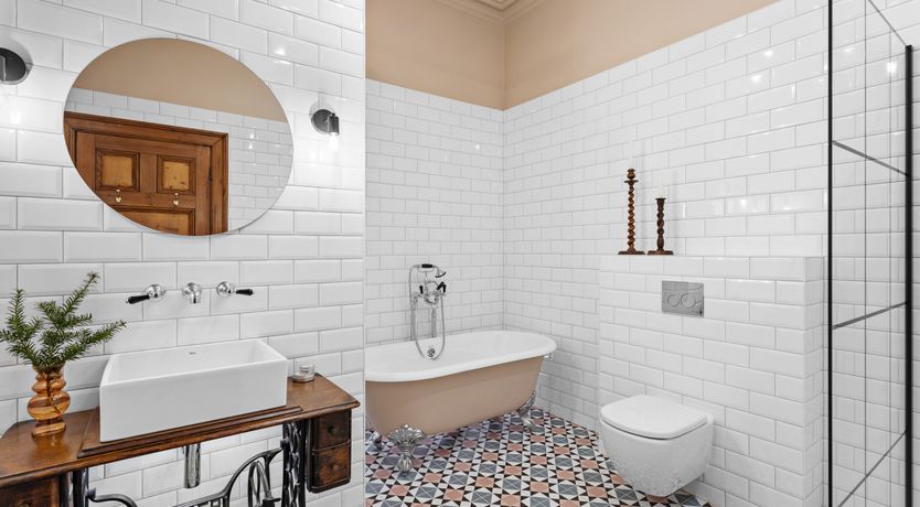 Photo of The Somerset Manor