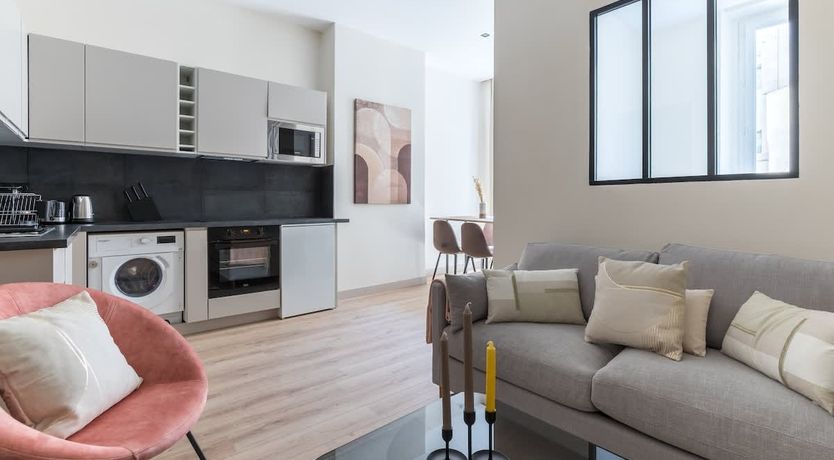 Photo of Artisan's View