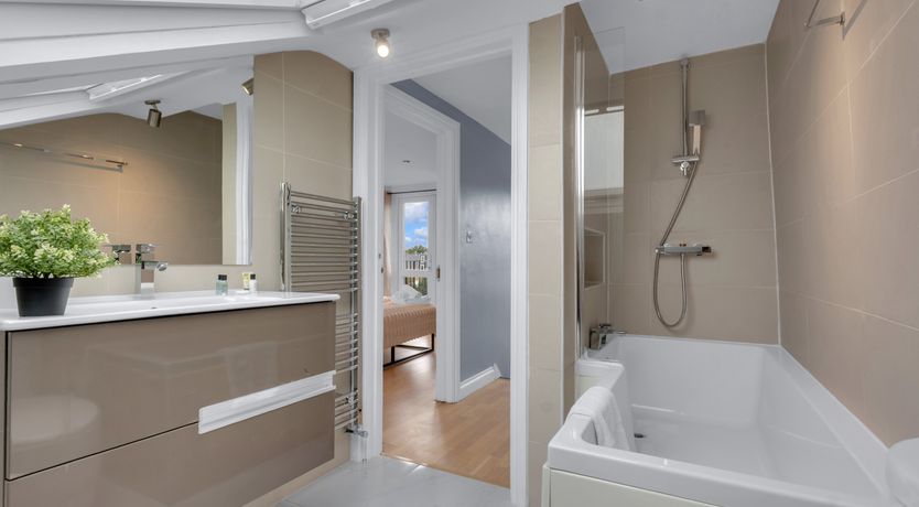 Photo of Beauty & Bright