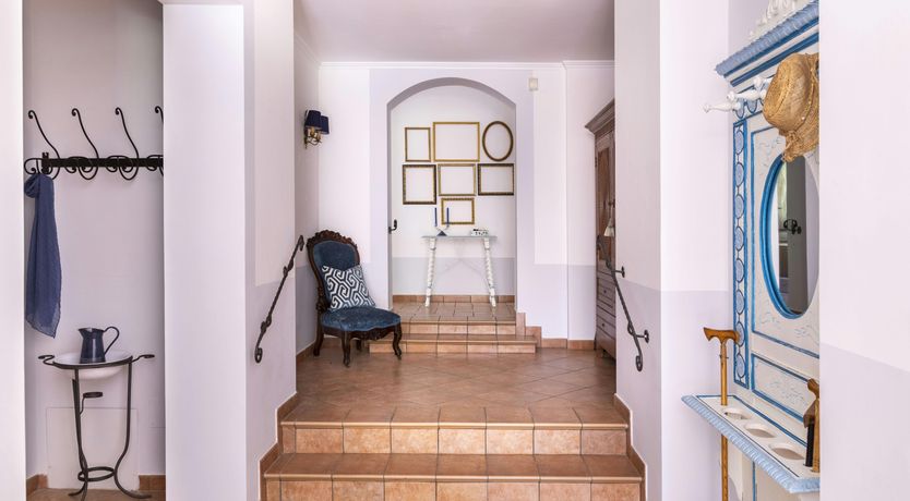 Photo of Antique Valley