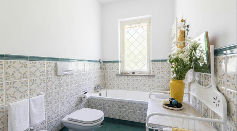 Photo of Antique Valley