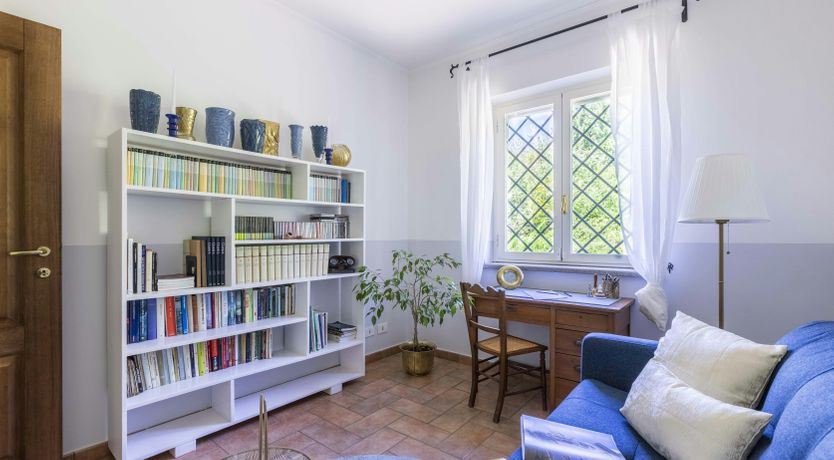 Photo of Antique Valley