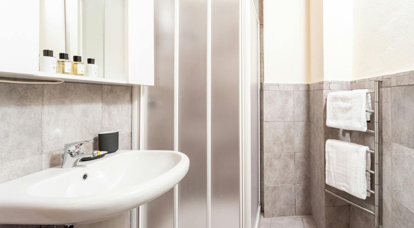 Photo of Lake's Haven