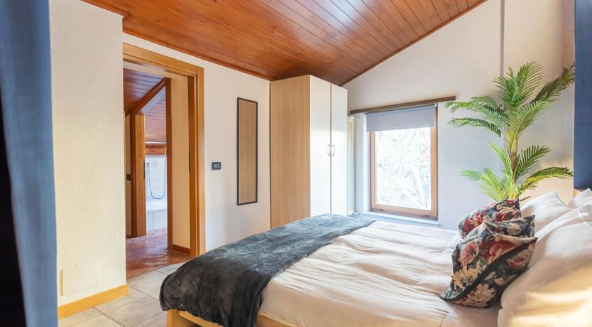 Photo of Lake's Haven