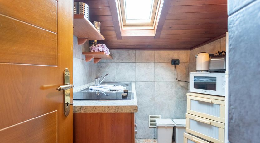 Photo of Lake's Haven