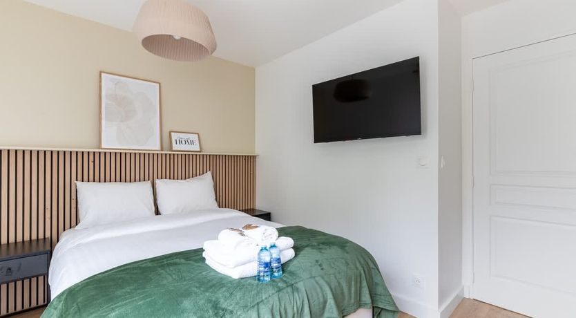 Photo of City's Golden Home