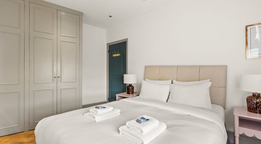 Photo of Sloanes Tale