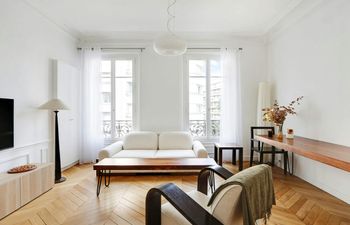 Monceau Elegence Holiday Home
