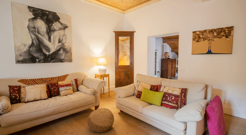 Photo of Old World Stone