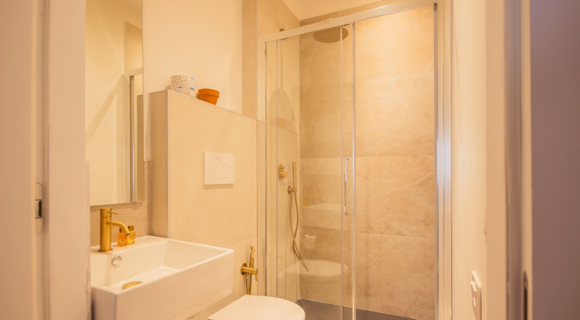 Photo of Old World Stone