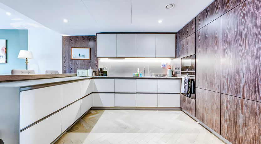 Photo of Thames Whispers