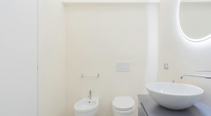 Photo of Italian View