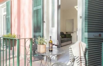 Italian View Holiday Home