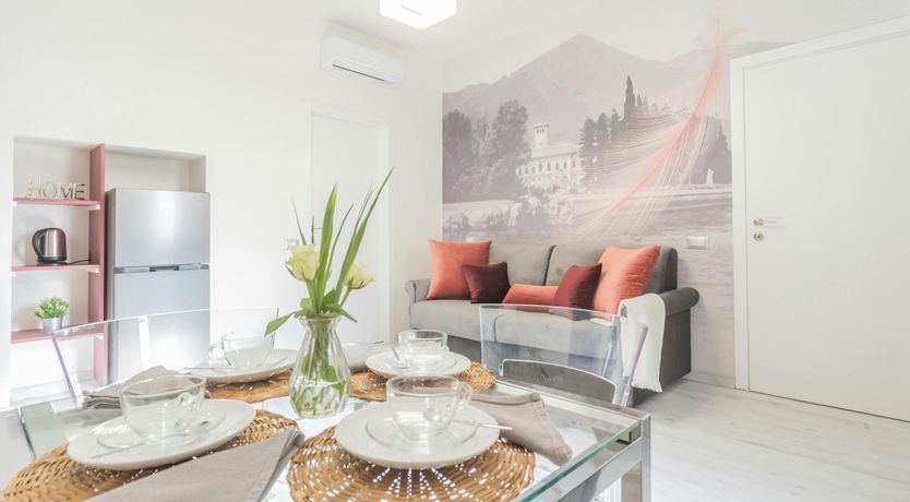 Photo of Italian View