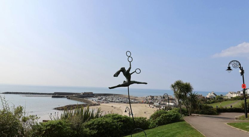 Photo of Seaside Crown