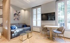 Photo of Neuilly Nocturne