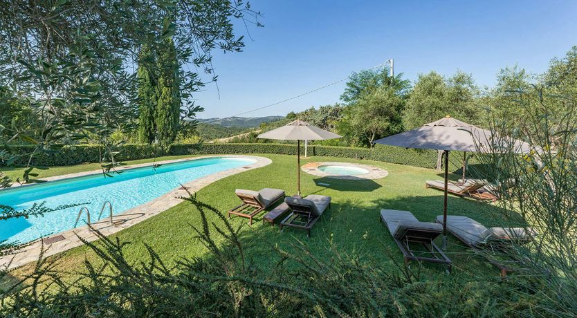 Photo of The Etruscan View