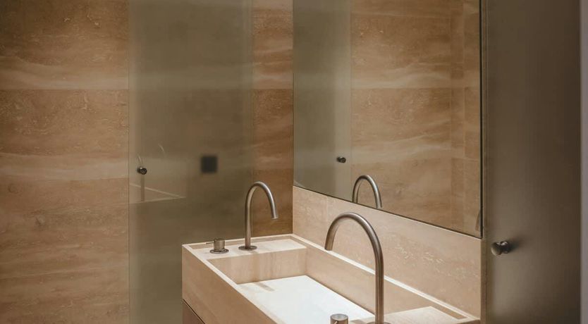 Photo of The Regal Avenue