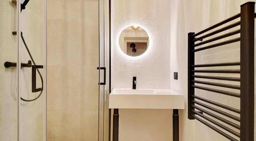 Photo of Old Parisian Charm