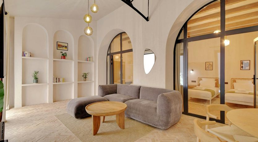 Photo of Old Parisian Charm