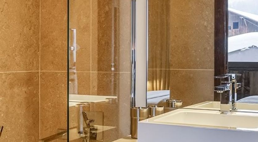 Photo of Alpine Chateau