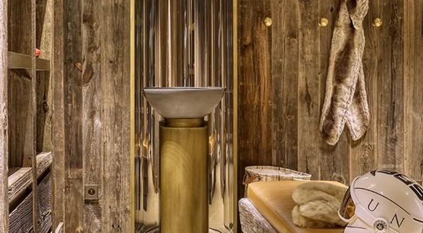 Photo of Alpine Chateau