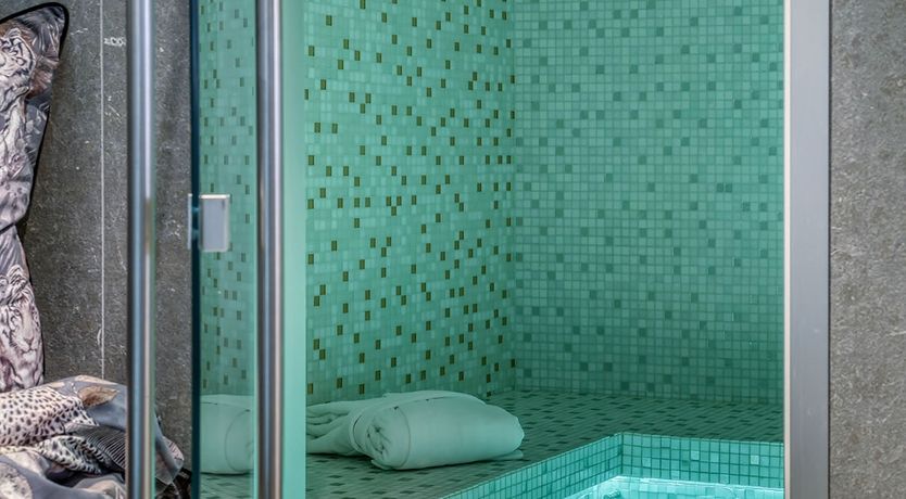 Photo of Alpine Chateau