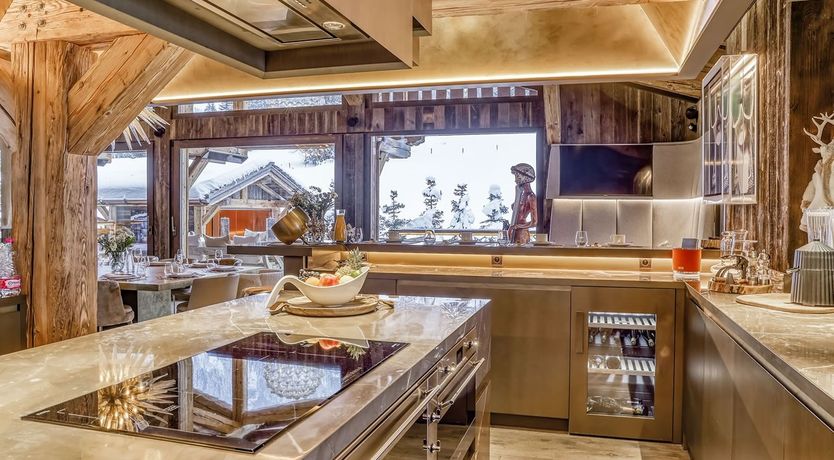 Photo of Alpine Chateau