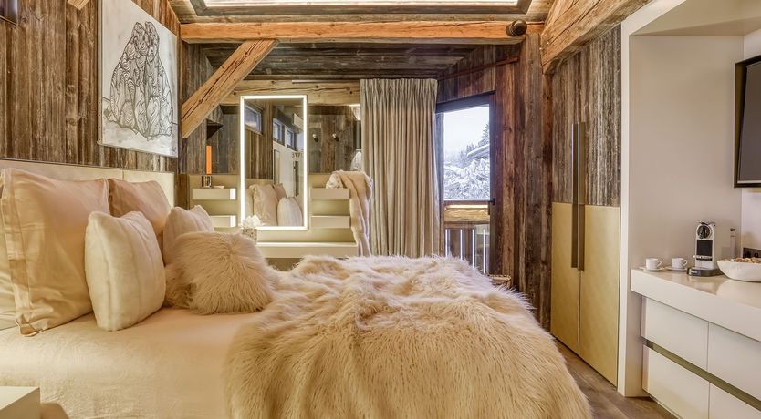 Photo of Alpine Chateau