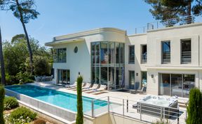 Photo of Above Antibes