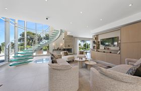 Photo of above-antibes